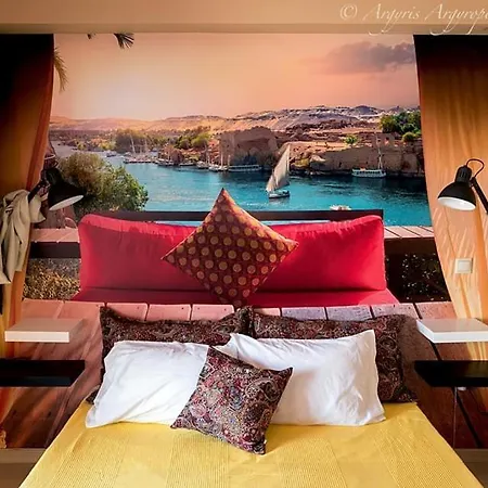 Aslanis Luxury Suites -Theme Studio Anatoli Thessaloniki